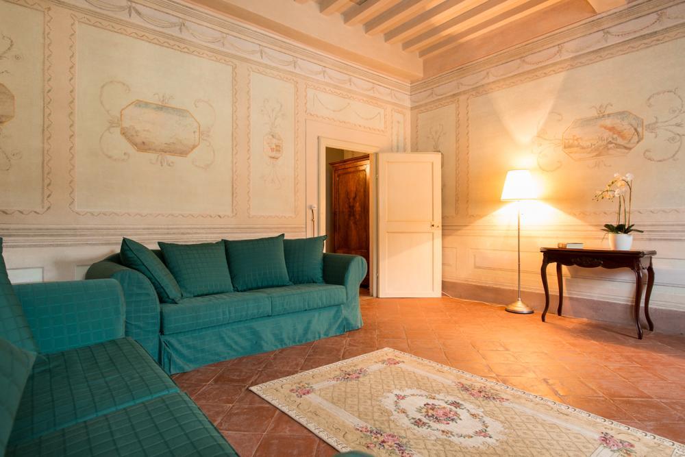 Palazzo Piazza Mazzini Hotel Пеша Екстериор снимка