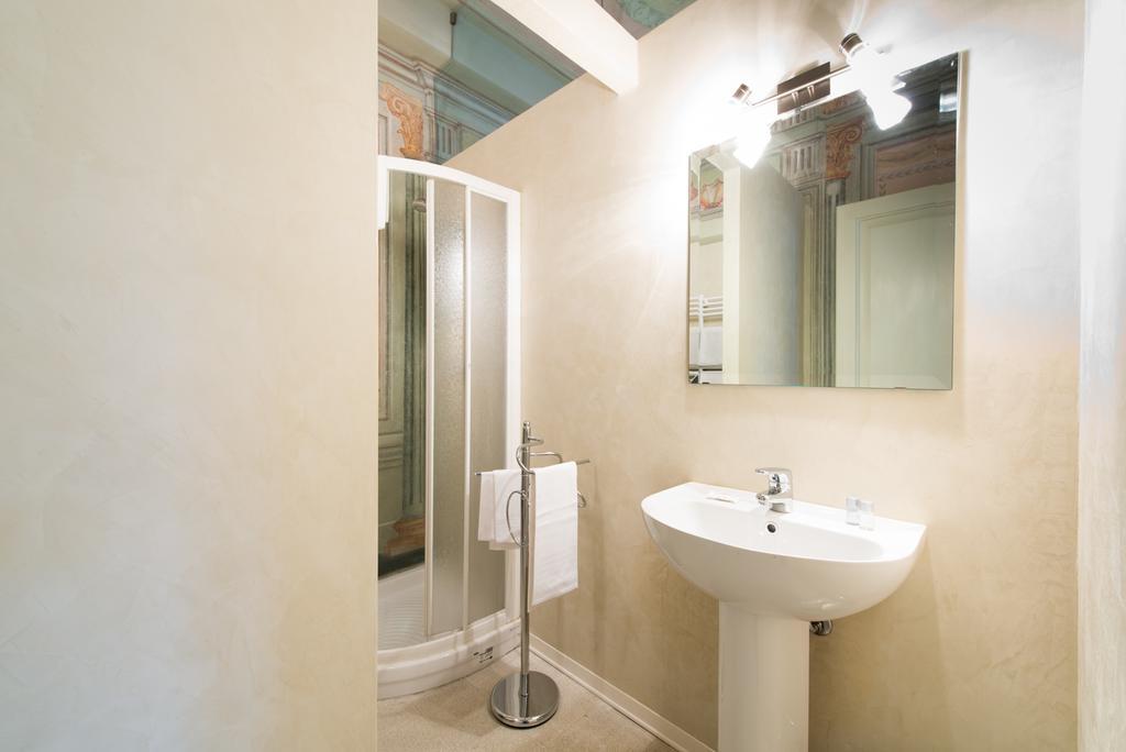 Palazzo Piazza Mazzini Hotel Пеша Стая снимка